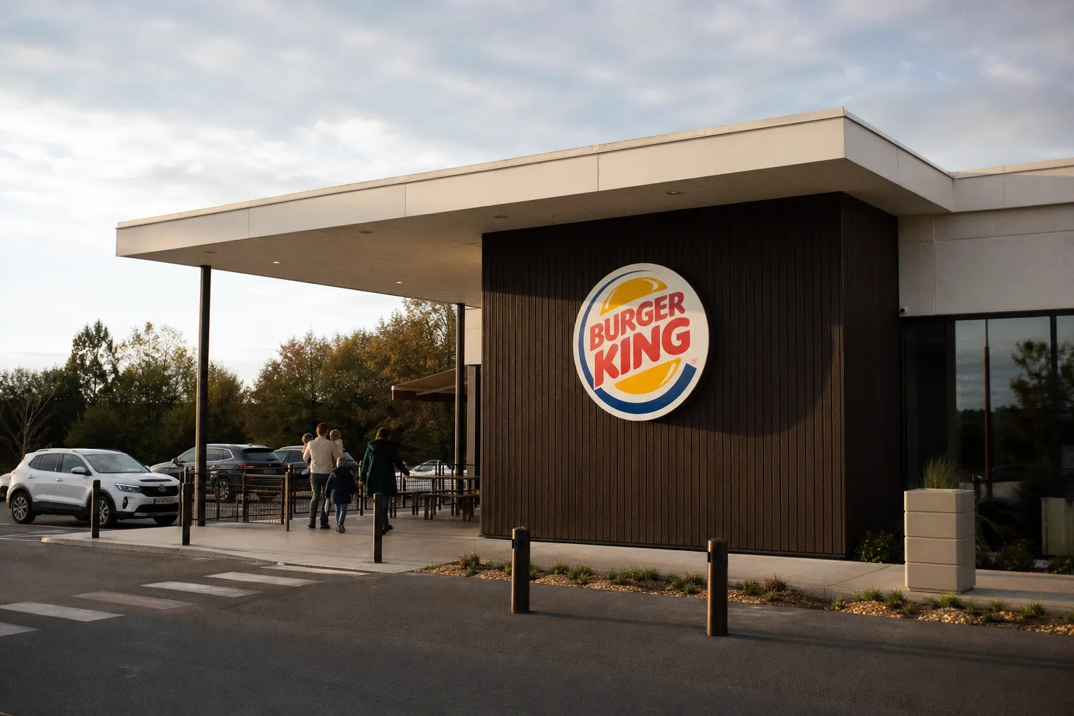 Burger King à Saint-Étienne-de-Saint-Geoirs : quel impact pour les restaurateurs locaux ?