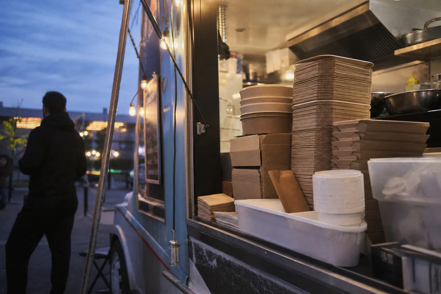Emballages écoresponsables en food truck : les pièges financiers et logistiques à éviter