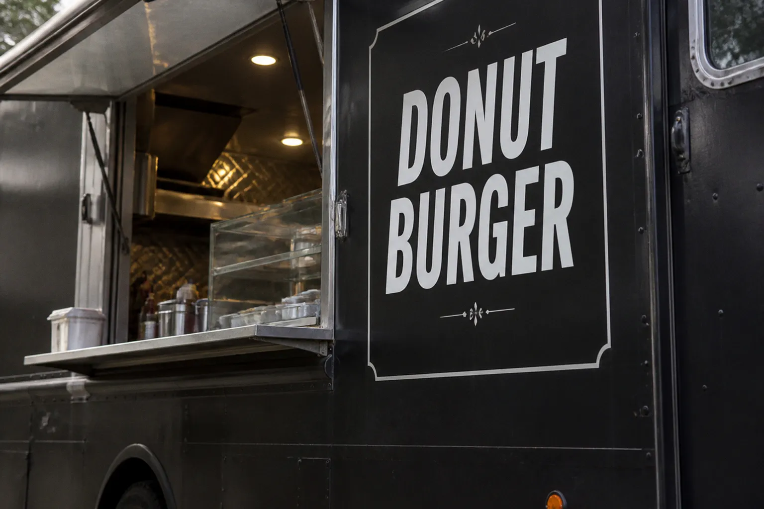 Le food truck Donut Burger entame une nouvelle vie au musée afro-américain d'Evansville