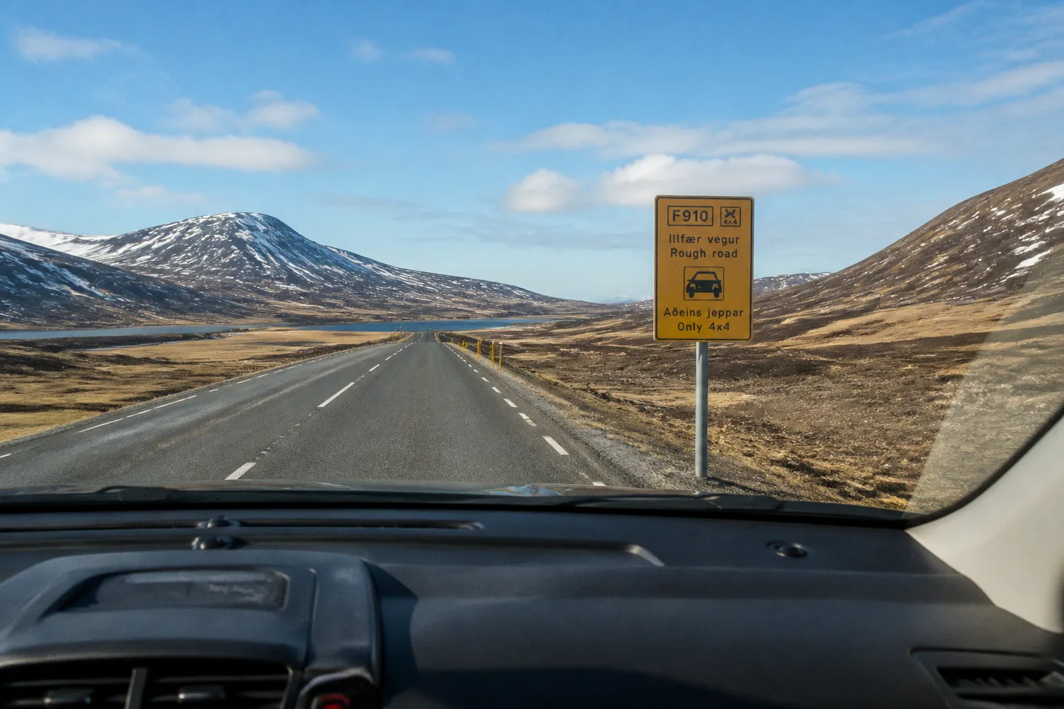 Location de voiture à Egilsstaðir (Islande) : le guide pratique