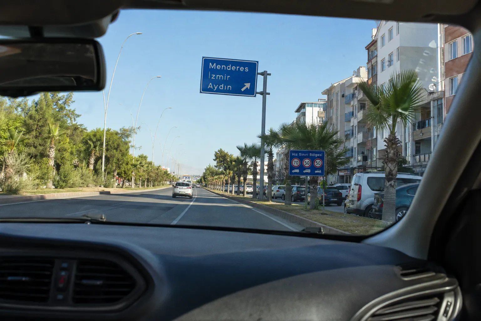 Location de voiture à Menderes (Turquie) : guide pratique 2026